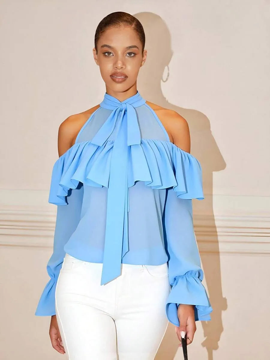 Blusa de mujer con cuello halter romántico con volantes