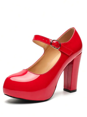 Zapatos de tacón alto y grueso