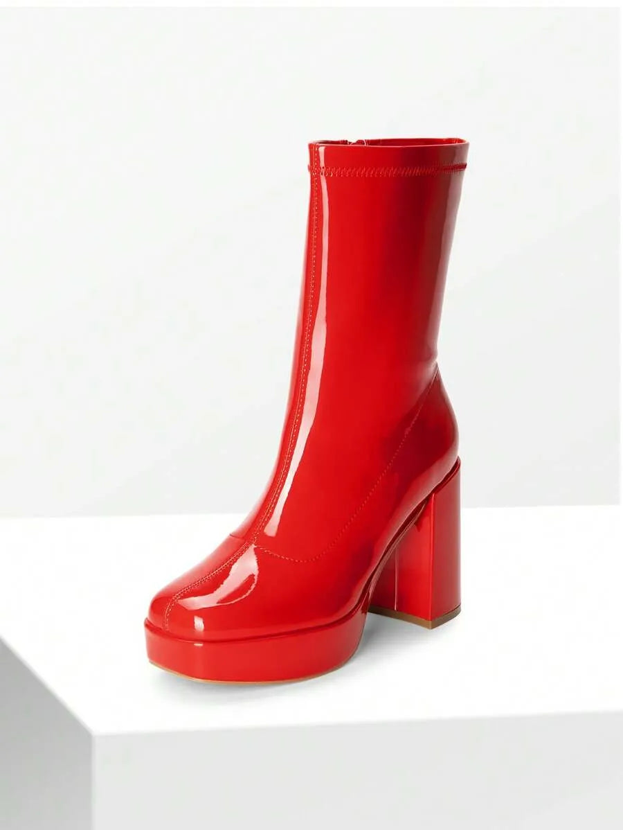 Botas de plataforma gruesas hasta media pantorrilla