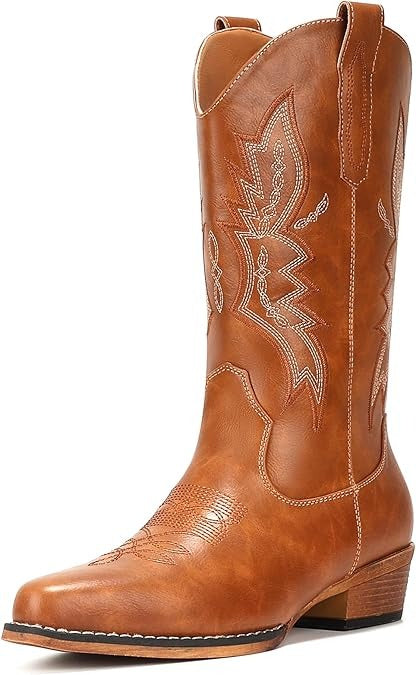Botas de vaquera con punta puntiaguda
