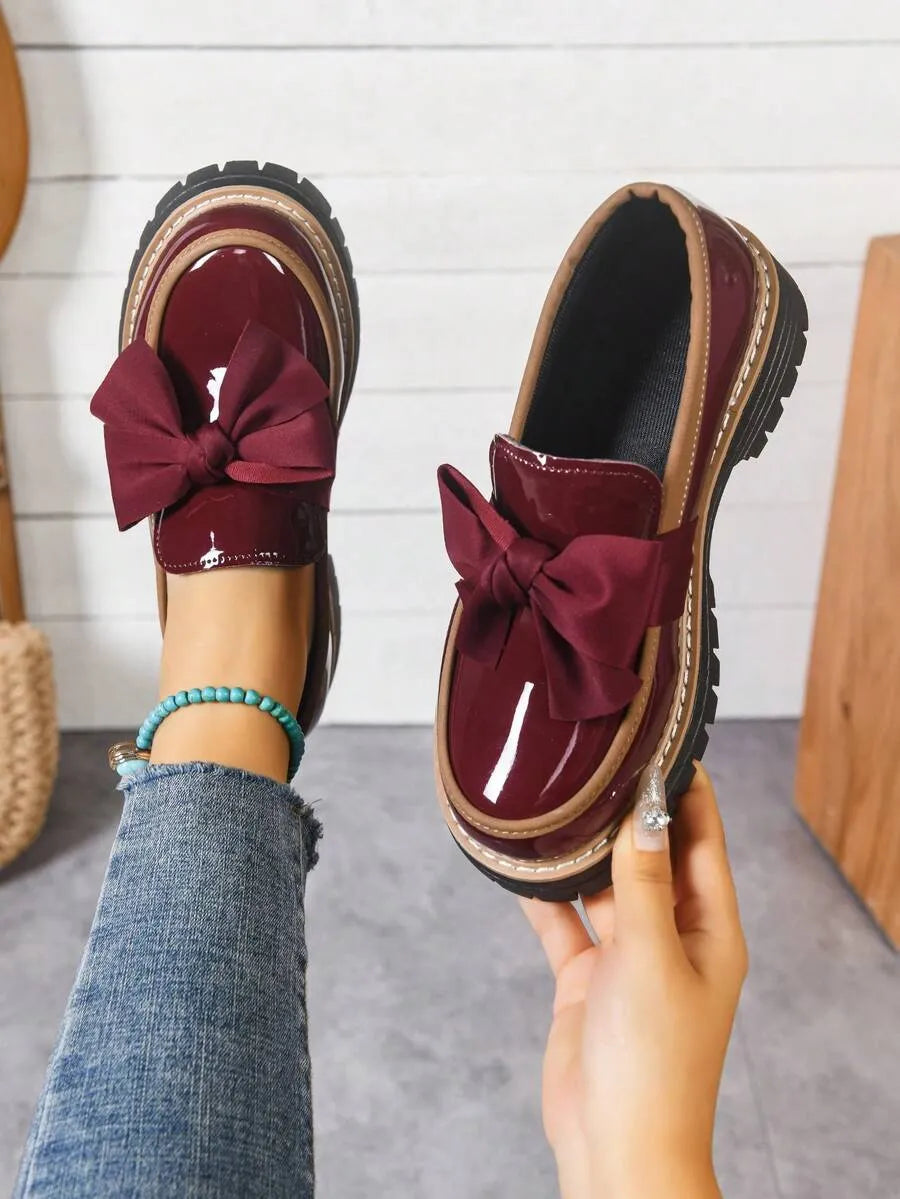 Mocasines de mujer con decoración de lazo