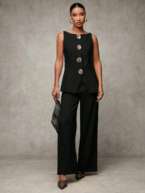 Conjunto de top sin mangas botones metalicos  y pantalones