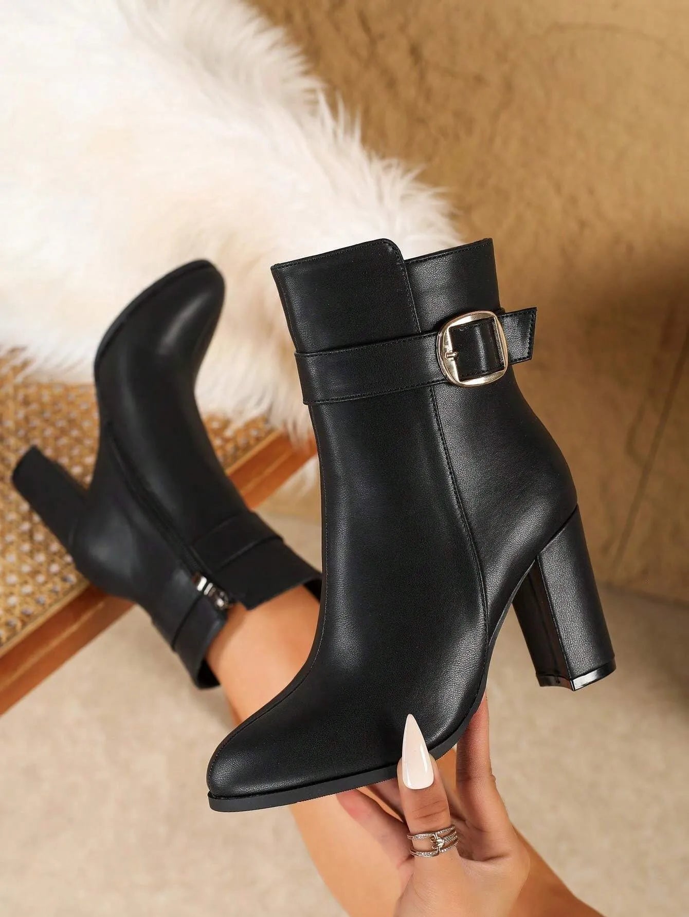 Botas cortas de tacón alto para mujer
