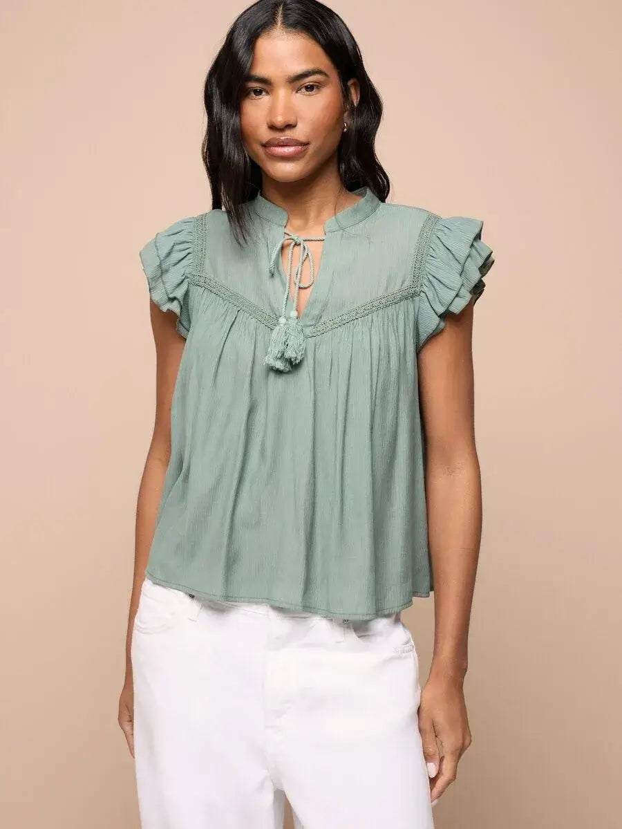 Blusa con volantes de estilo bohemio