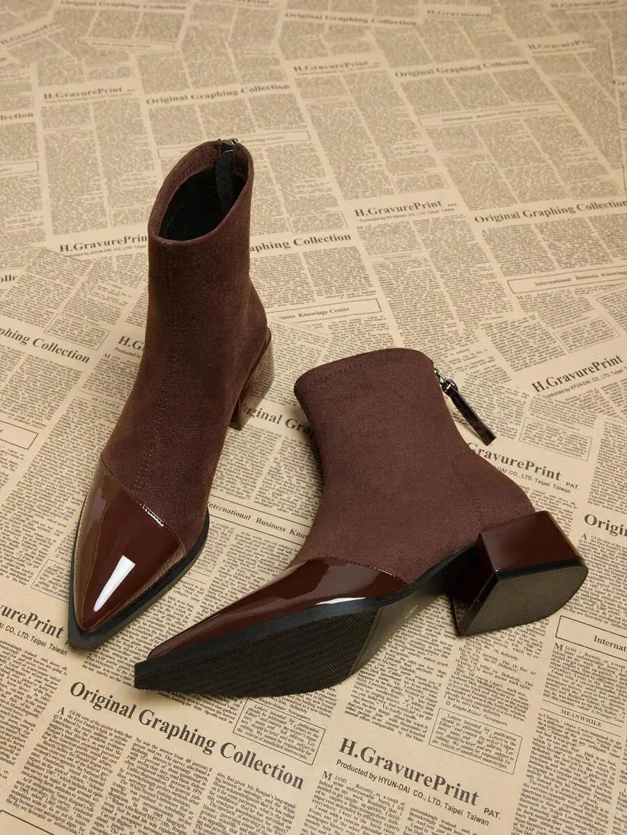 Botines Elegantes y Minimalistas