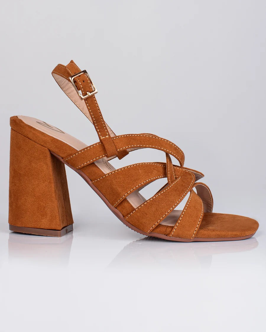 Zapato tacón alto