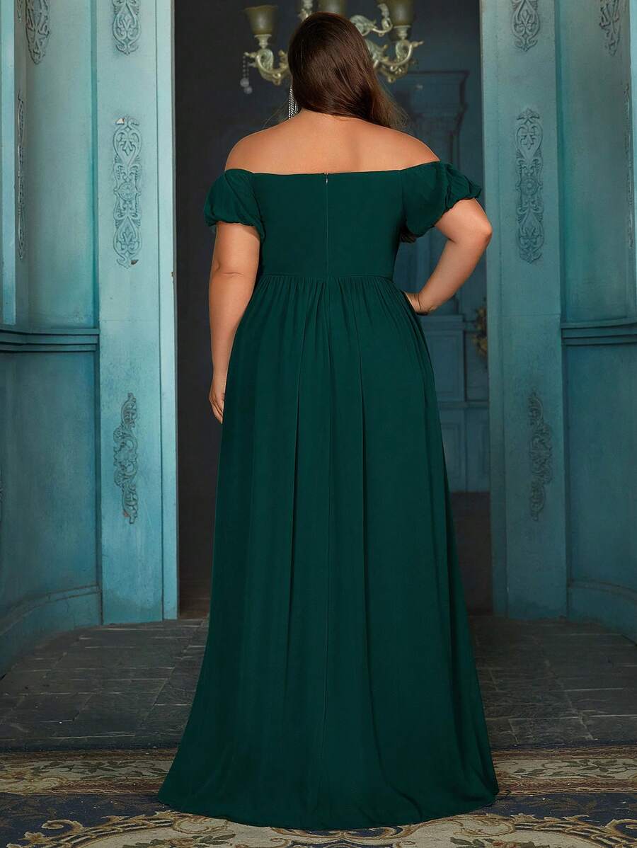 Vestido de dama de honor de talla grande con aplique de flores verdes