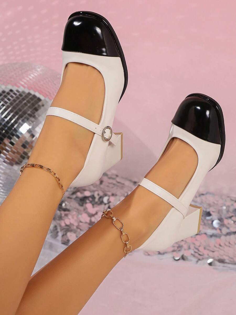 Tacones gruesos de moda con puntera cuadrada para mujeres con bloque de color blanco y negr