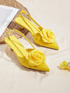 Tacones cómodo con decoración floral