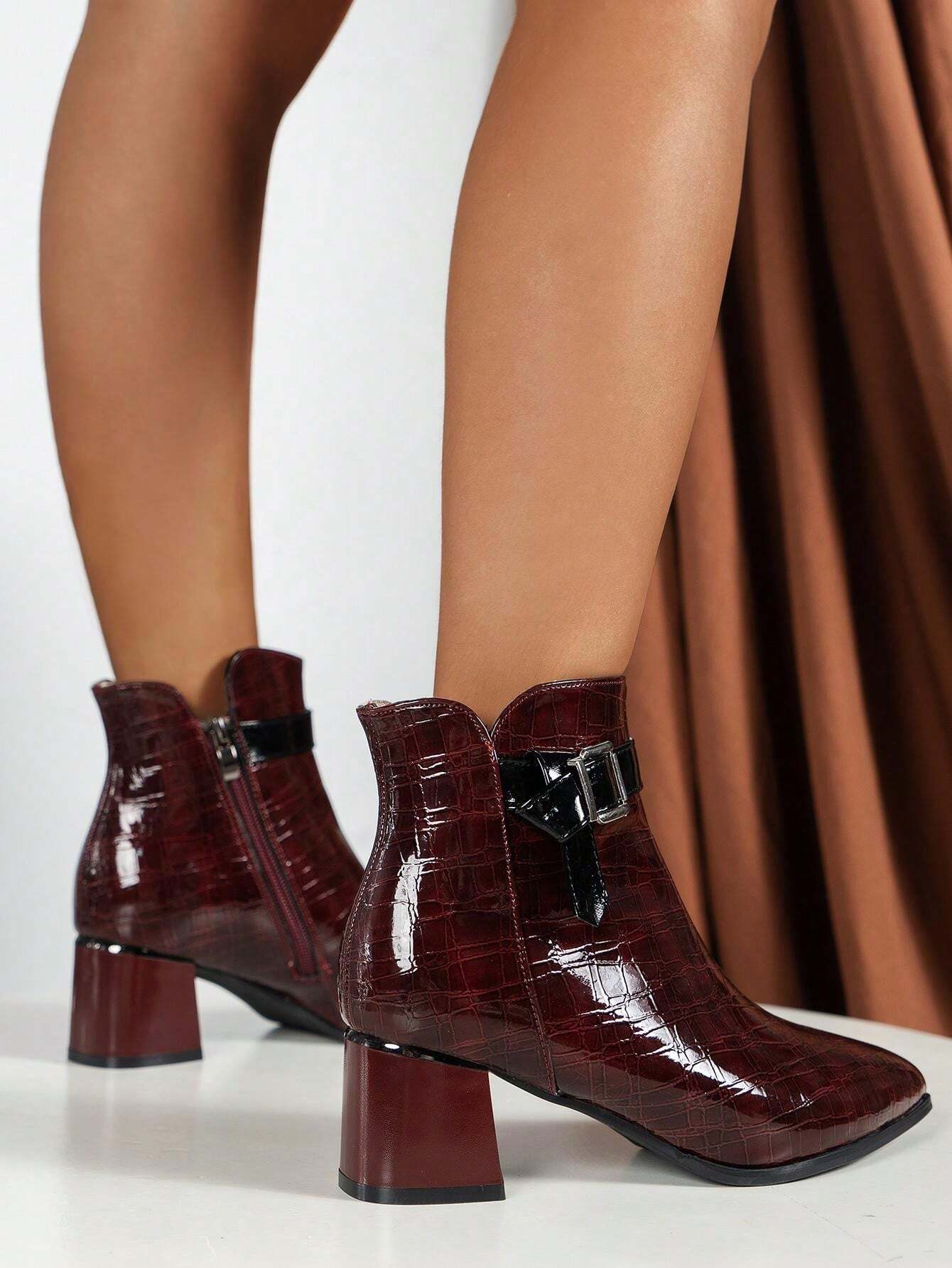 Botas cortas de moda para mujer, puntera afilada