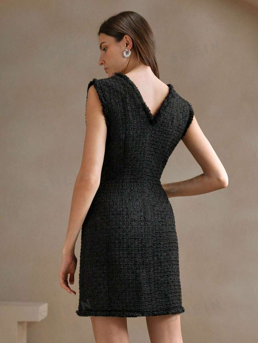 Vestido negro ajustado de tweed elegantemente adornado con estilo elegante y de oficina