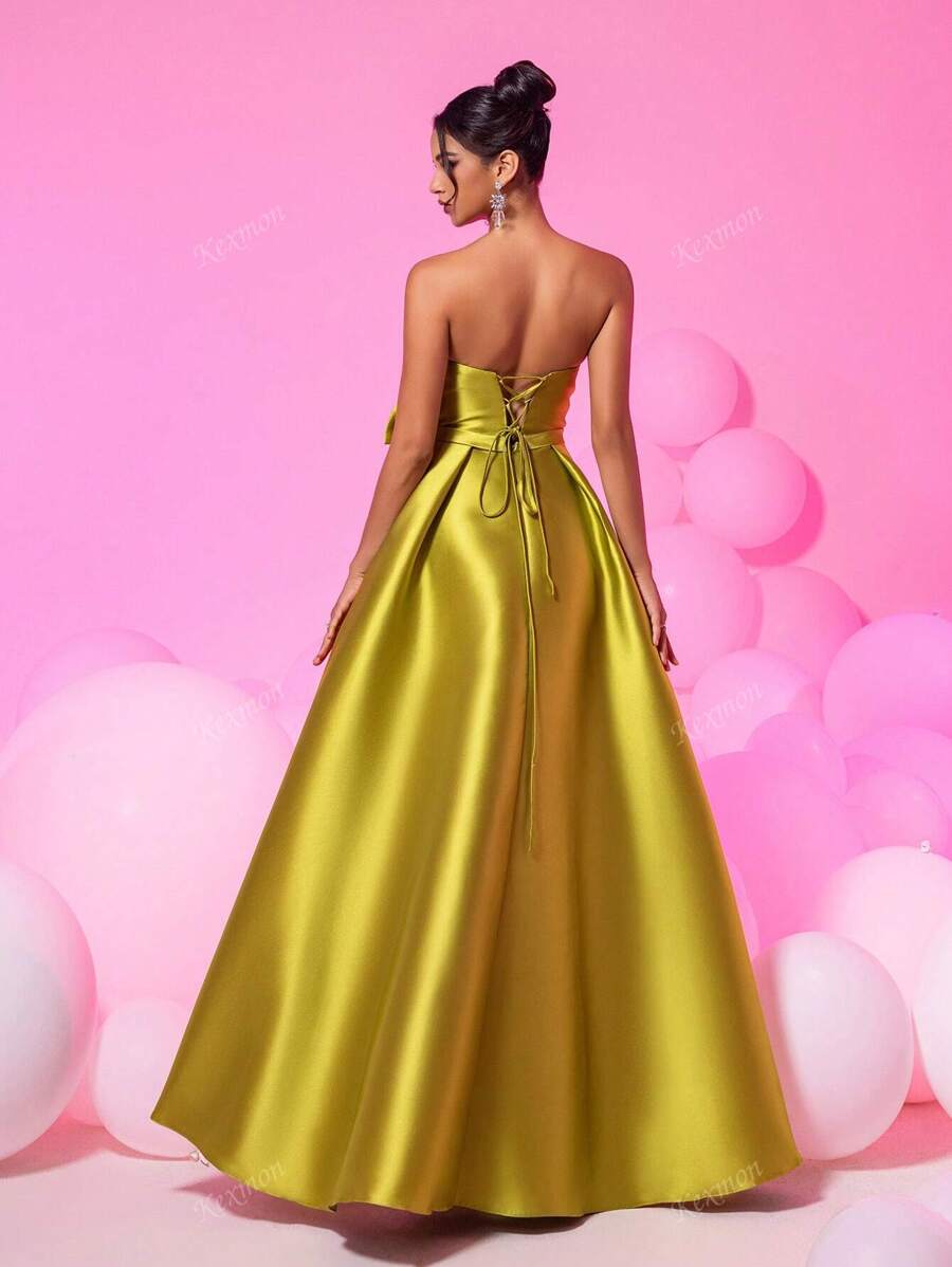 Elegante y lujoso vestido de noche formal con lazo brillante verde, adornado a mano con perlas