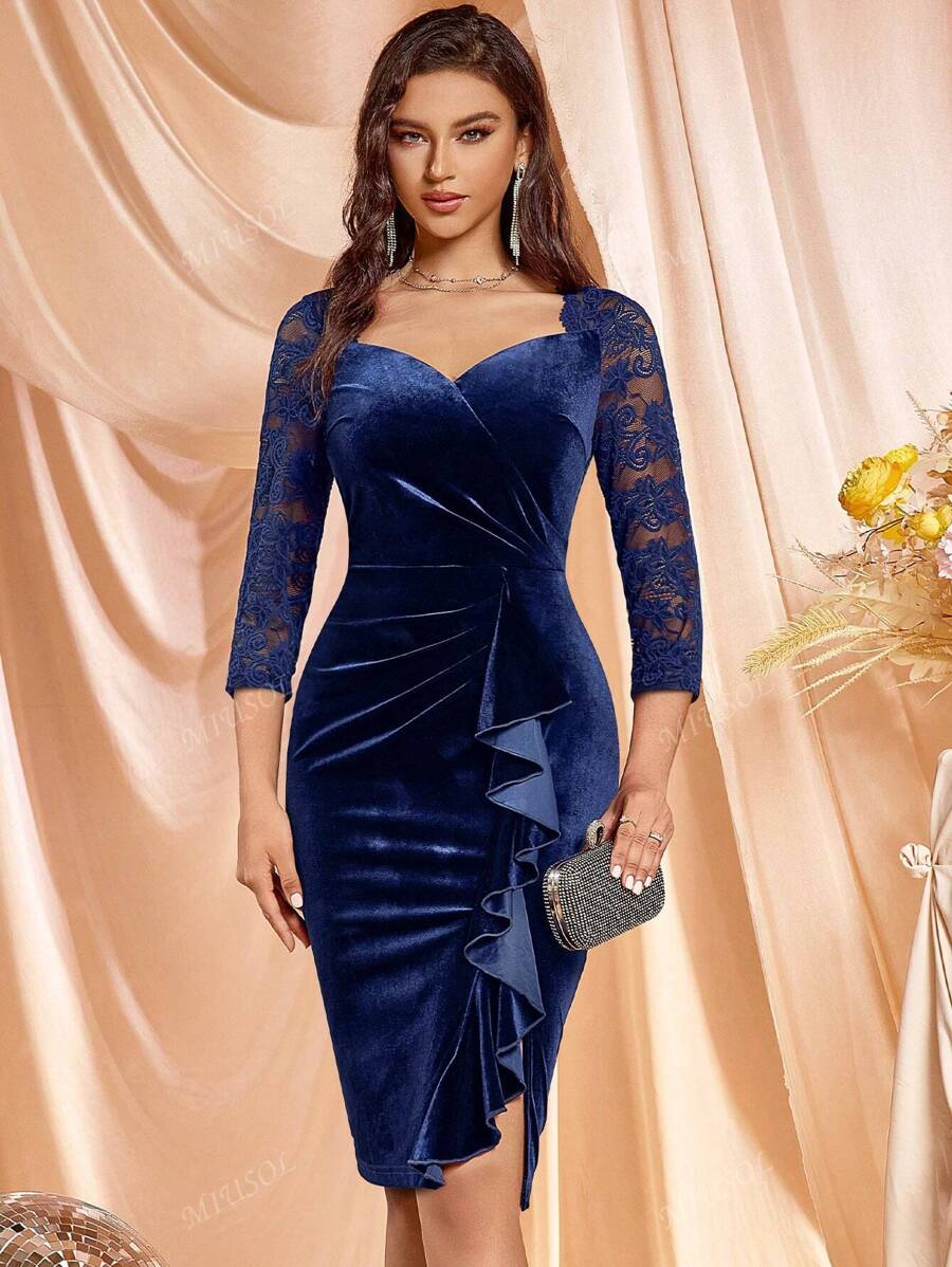 Vestido ajustado de fiesta con cuello corazón de terciopelo, manga corta