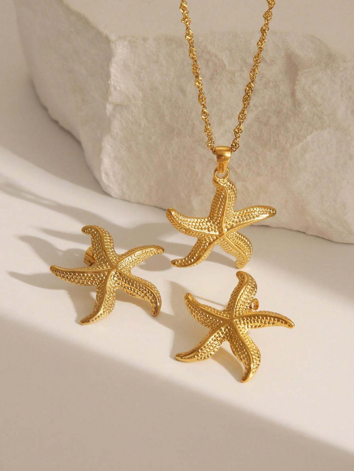 Conjunto de collar y aretes con diseño de estrella de mar