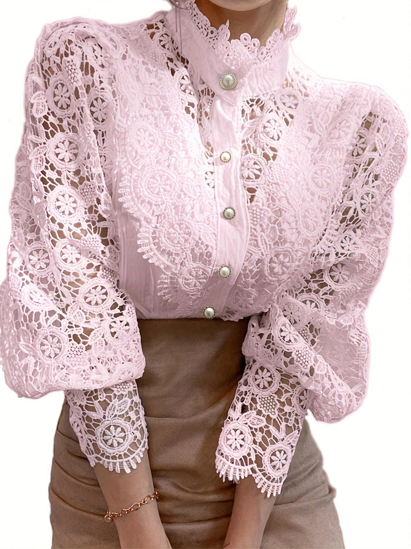 Blusa vintage elegante con cuello alto y mangas