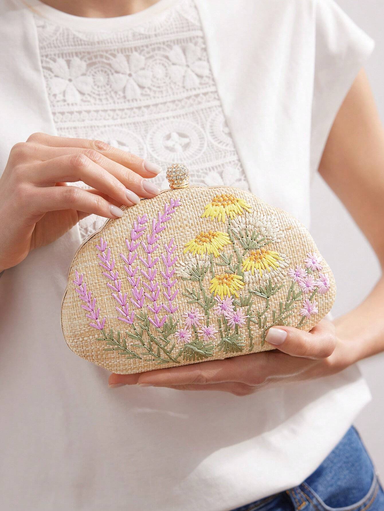 PREMIUM Bolso De Mano Bordado Con Flores Para Mujer