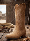 Botas de vaquera con punta puntiaguda