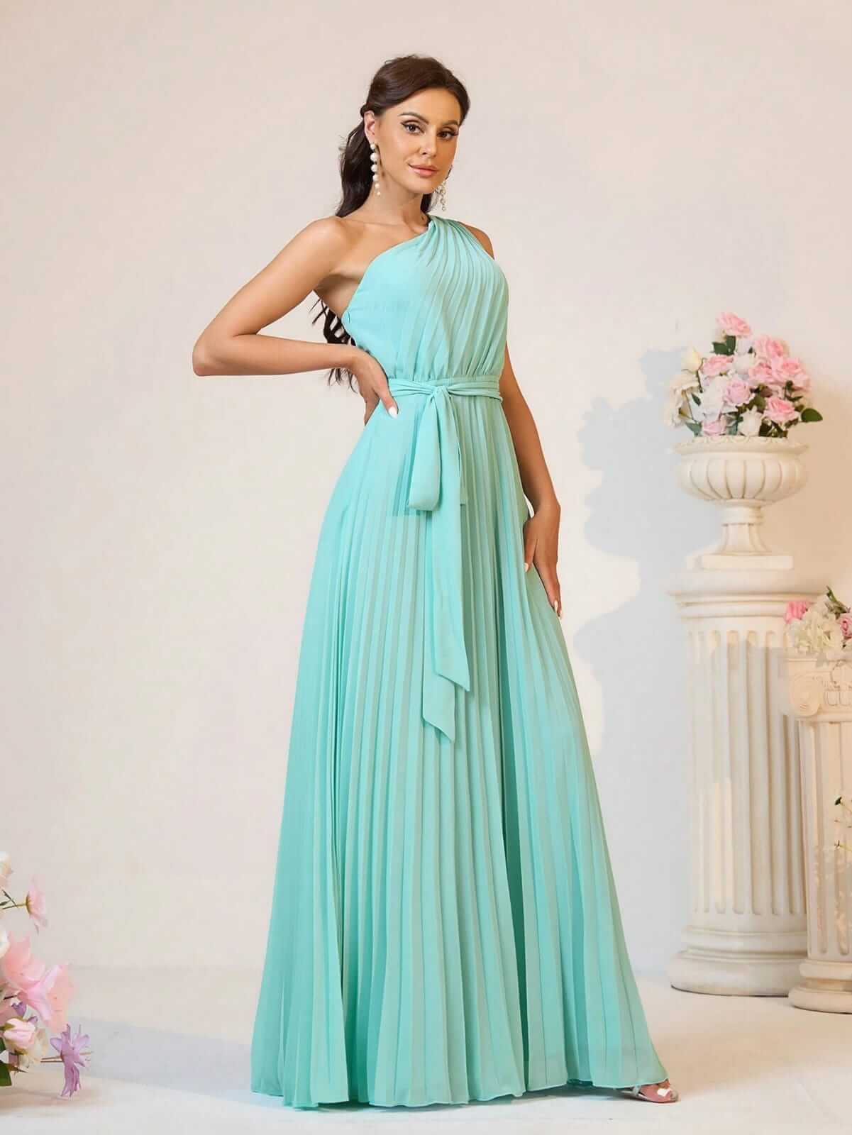 Vestido de dama de honor romántico y elegante de chiffón azul claro