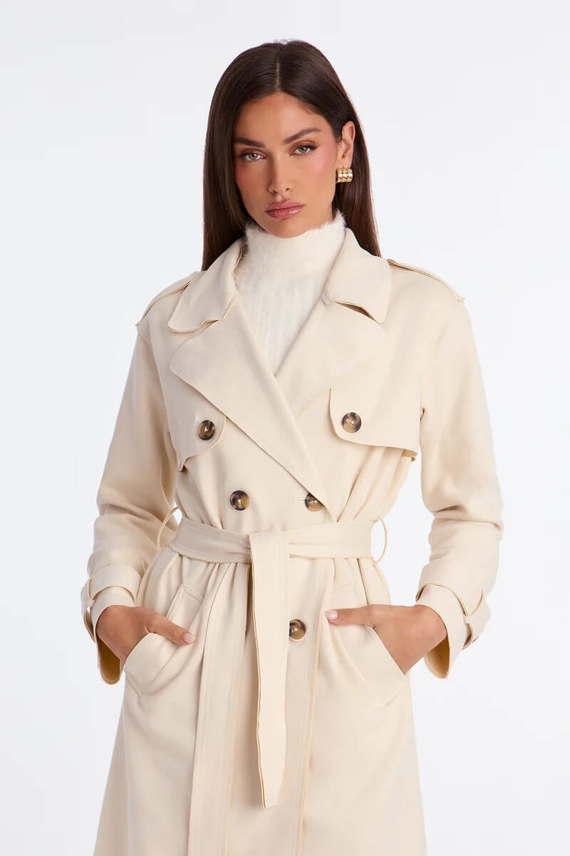 Gabardina con cinturón Beige