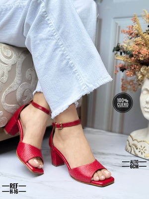 Sandalias de tacon cuero