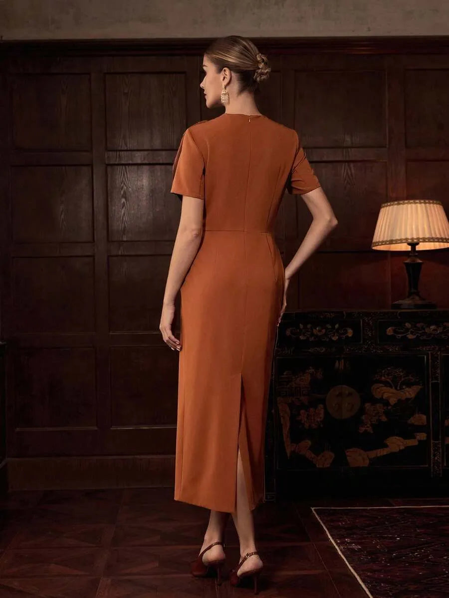 Vestido de cuello redondo