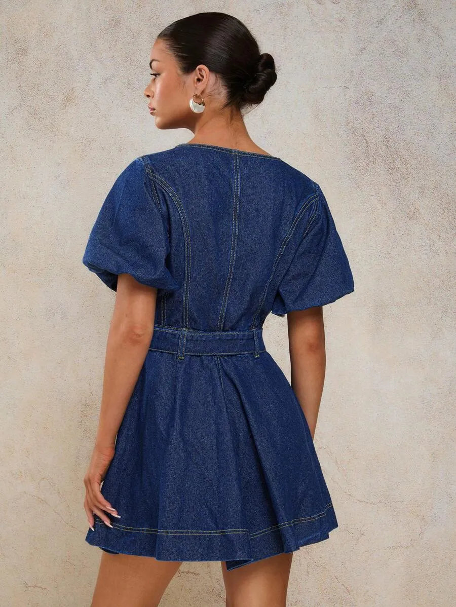 Vestido de denim con mangas abullonadas