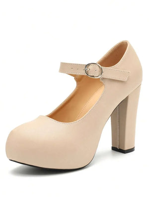 Zapatos de tacón alto y grueso