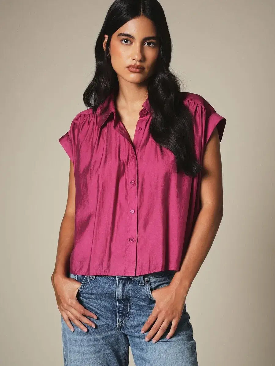 Blusa casual con cuello de botones