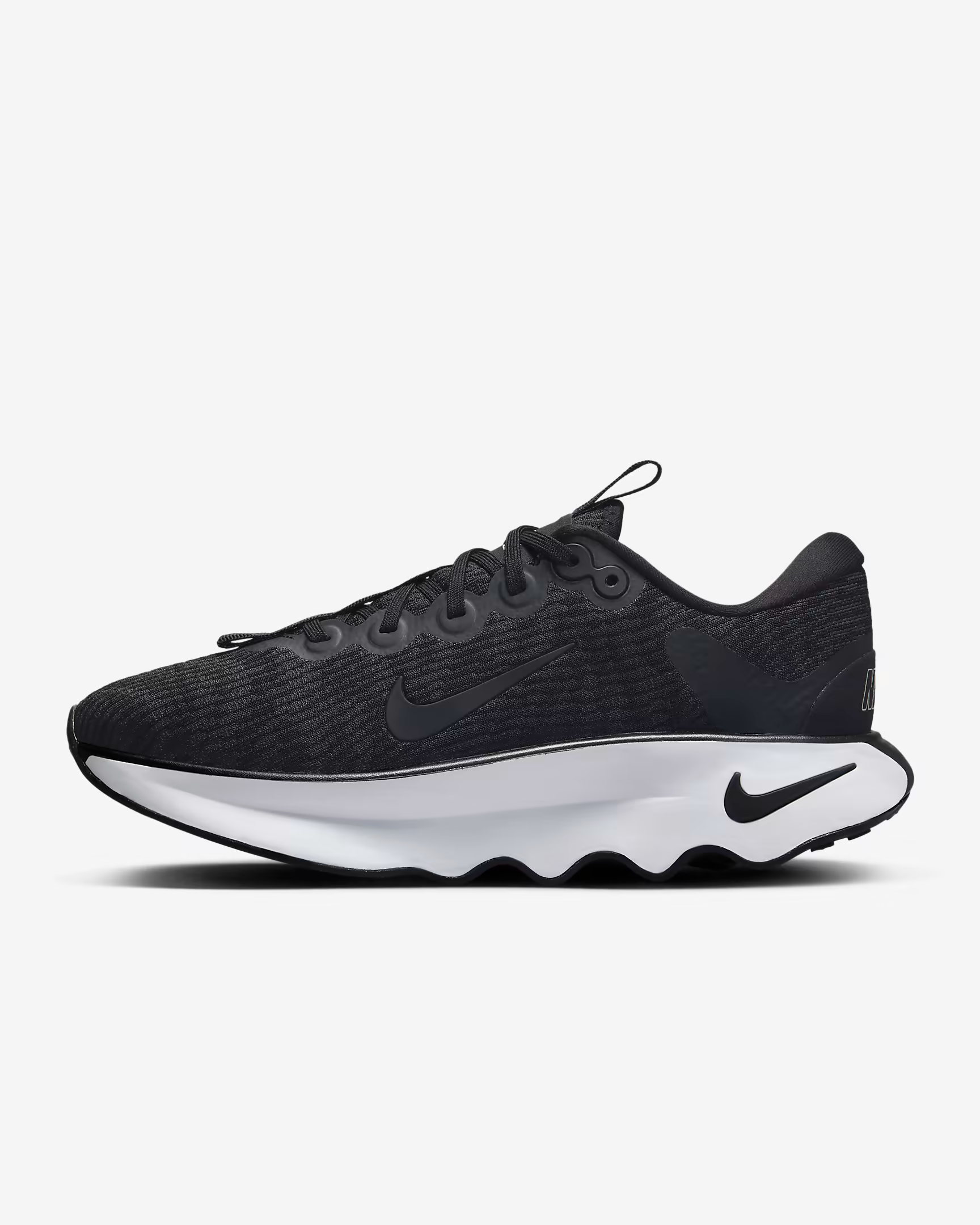 Nike Motiva