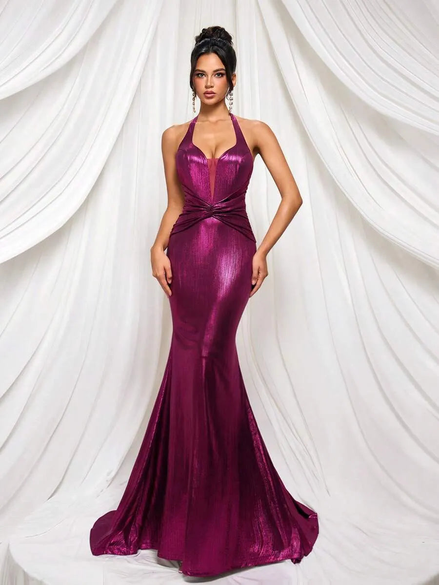 Vestido formal con escote profundo en V