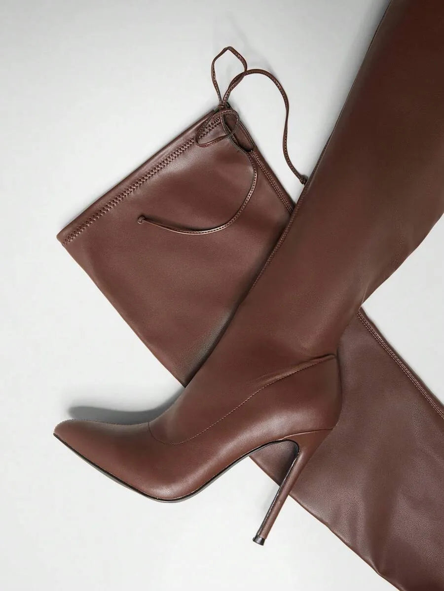 Botas de tacón de aguja con cremallera