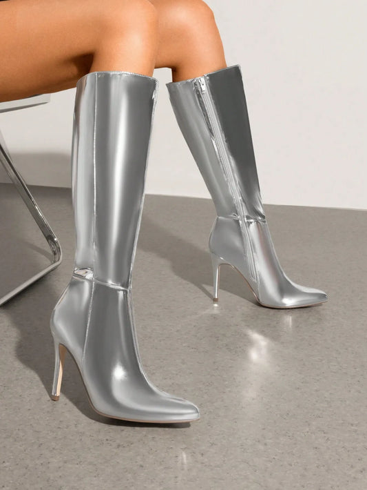 Botas altas de tacón de aguja