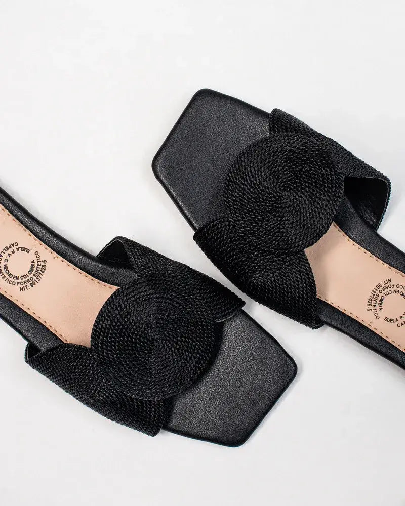 Sandalia plana Luisa