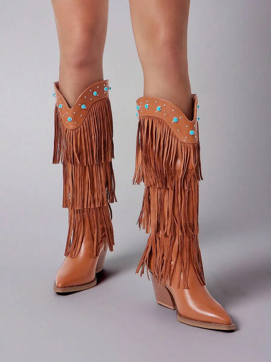 Botas estilo western con flecos