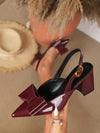 Zapatos de punta lazo
