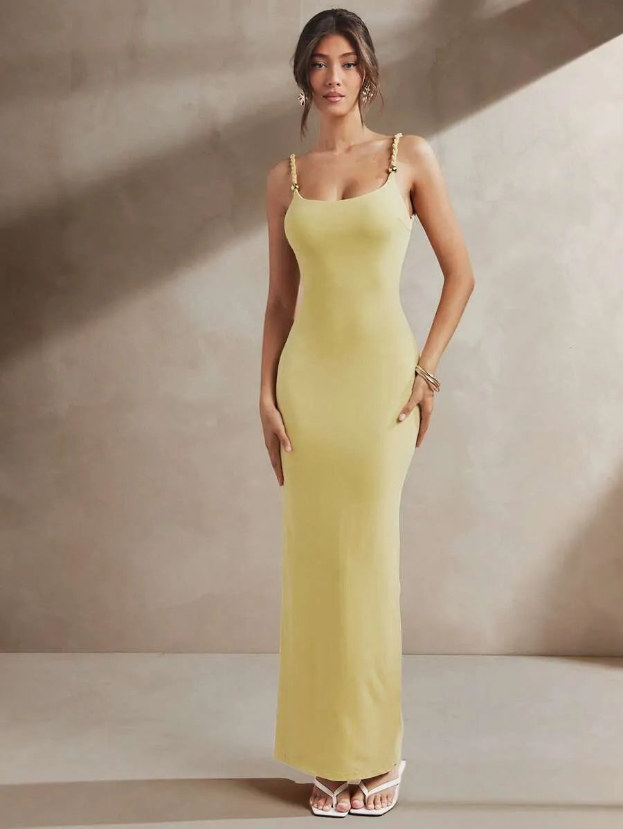 Vestido maxi de verano con espalda descubierta