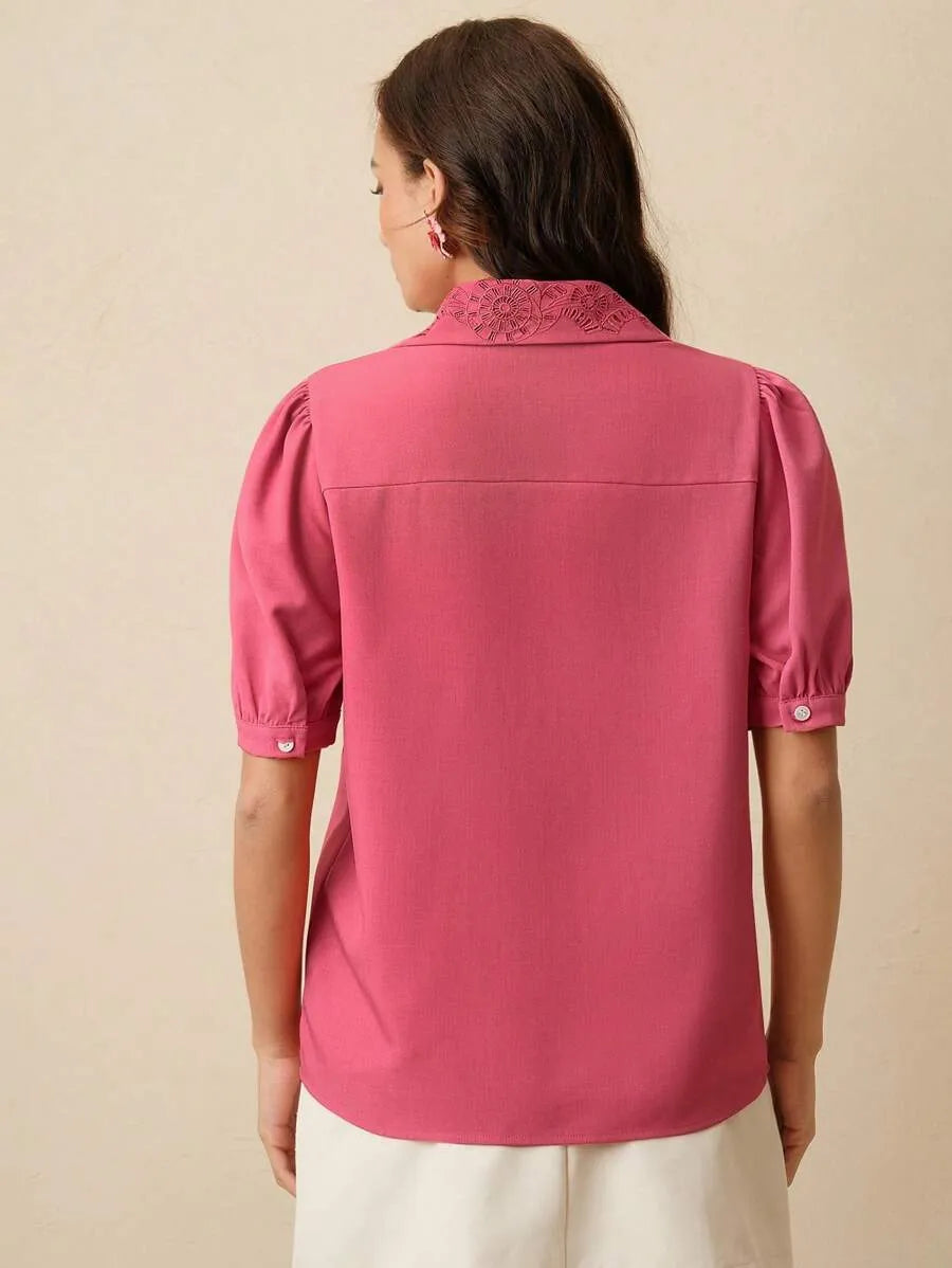 Blusa elegante con diseño de bordado de encaje para mujer