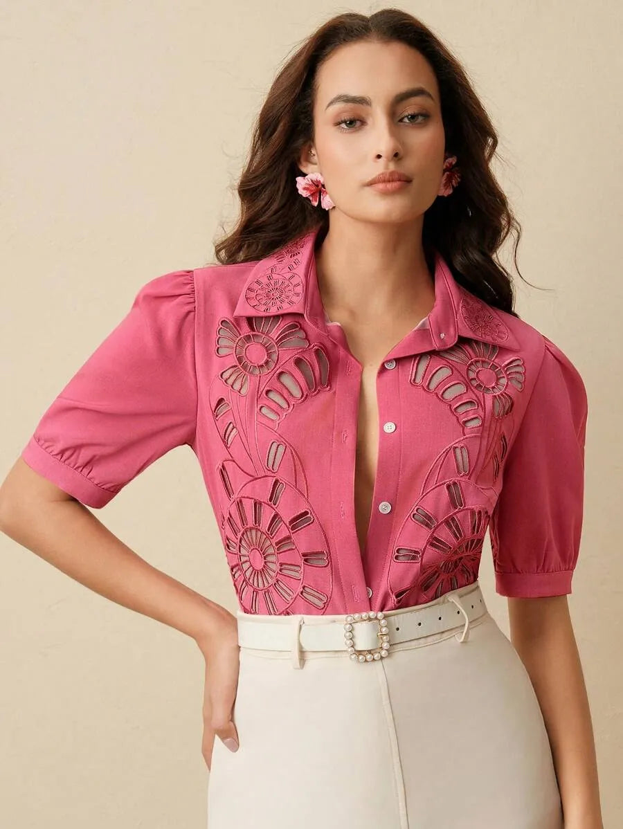 Blusa elegante con diseño de bordado de encaje para mujer