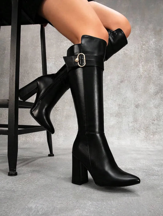 Botas de mujer de tacón grueso y punta afilada