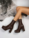Botas de moda para mujer