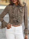 Blusa elegante de manga larga con cuello