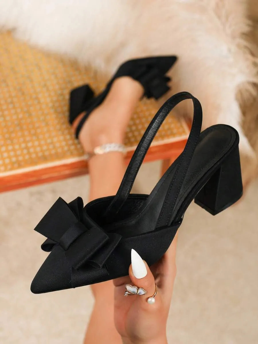 Zapatos de fiesta de tacón alto con puntera