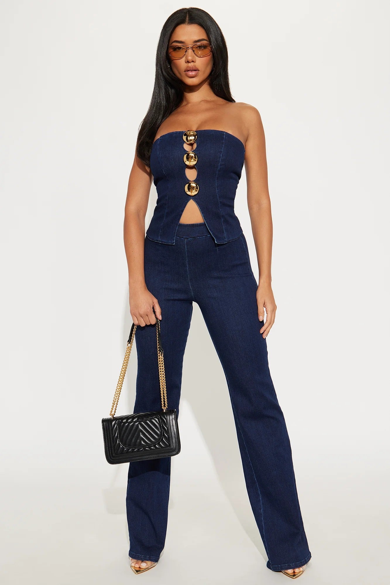 Conjunto top botones y pantalones