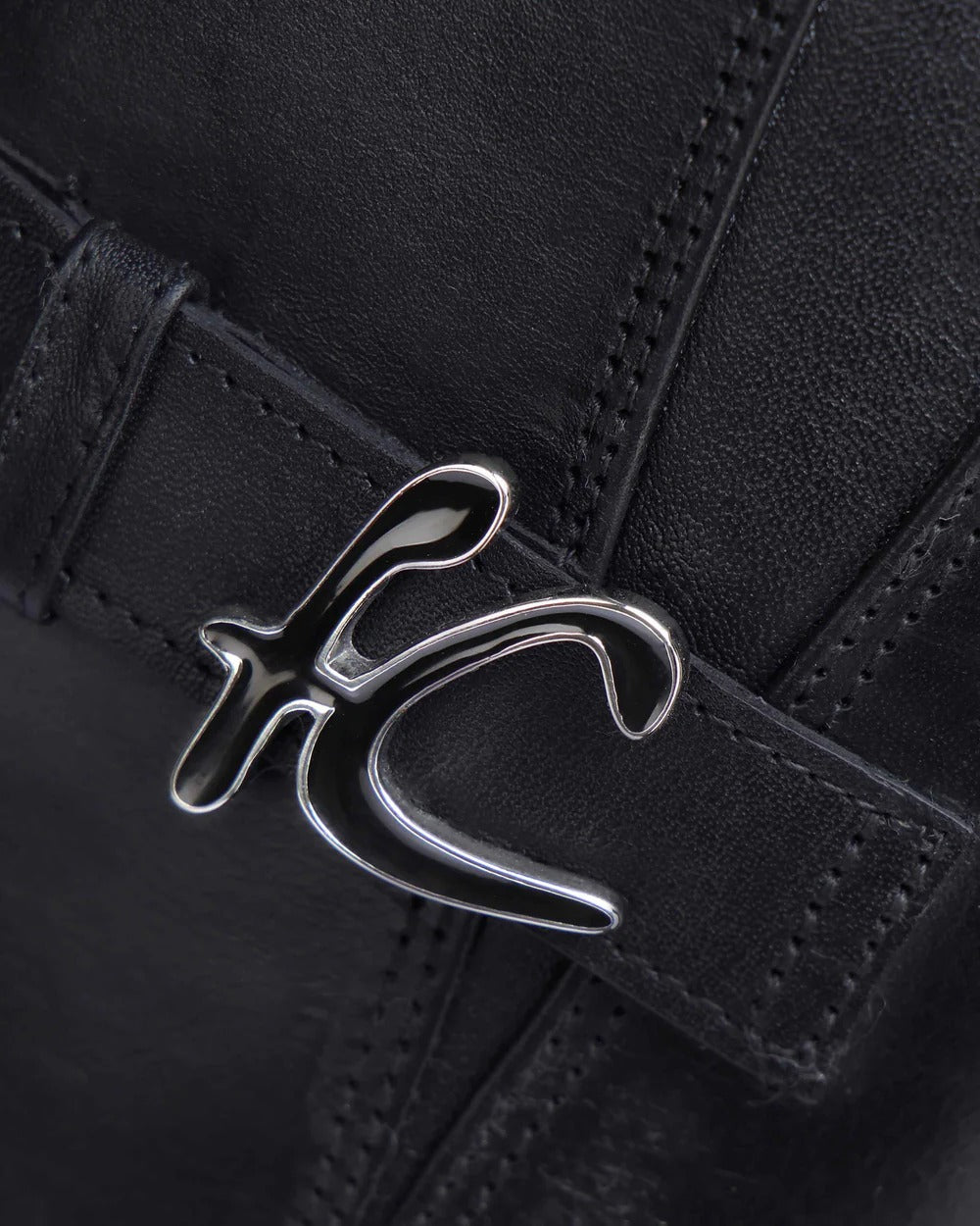 Bota de lujo para mujer en piel de ciervo auténtica CUADRA