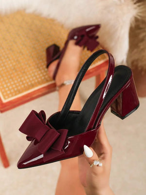 Zapatos de fiesta de tacón alto con puntera