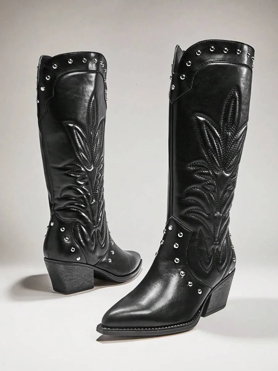 Botas de vaquera con tacón grueso