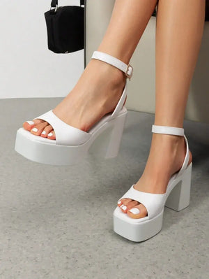 Sandalias de tacón alto con plataforma