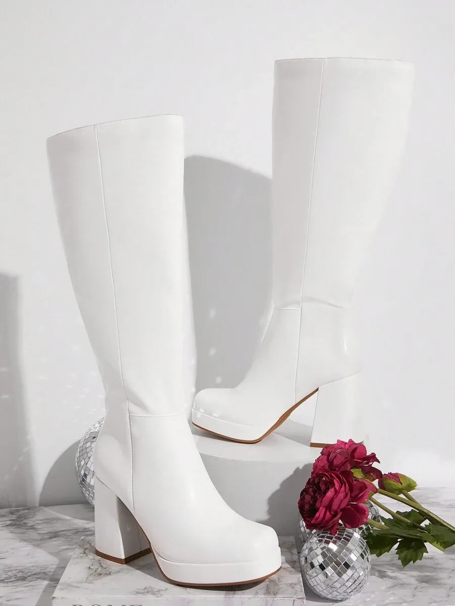 Botas altas hasta la rodilla con tacón