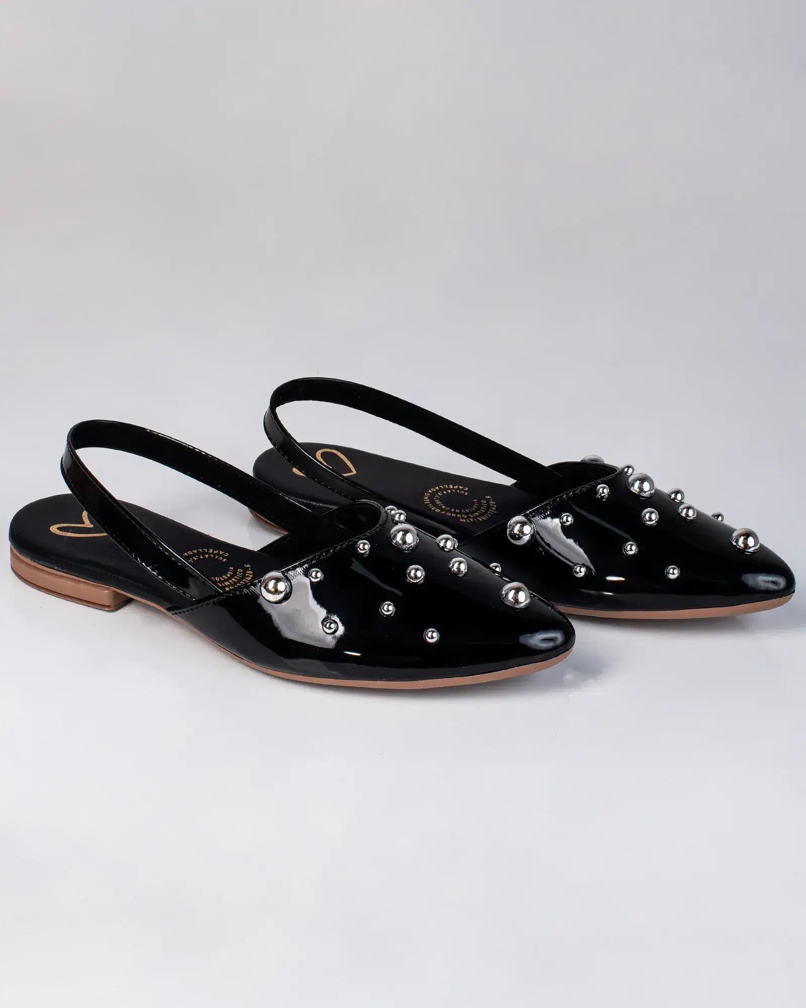 Baletas de tachuela con elástico