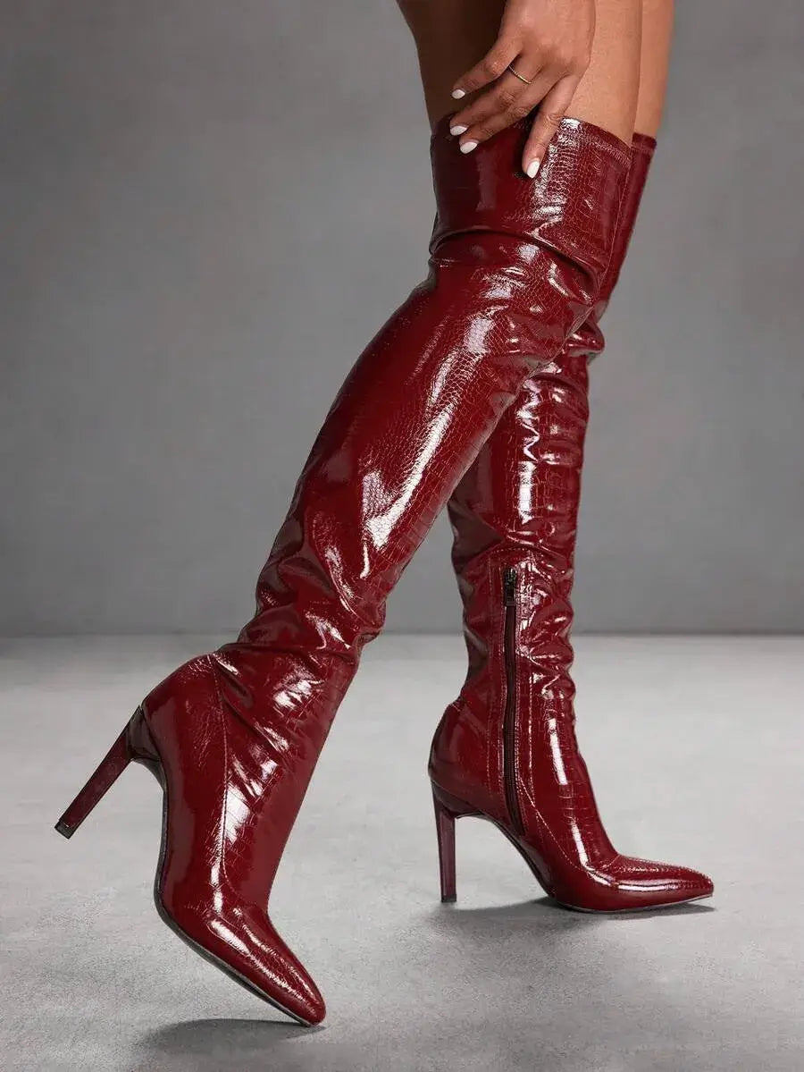 Botas altas de tacón alto con diseño de cremallera